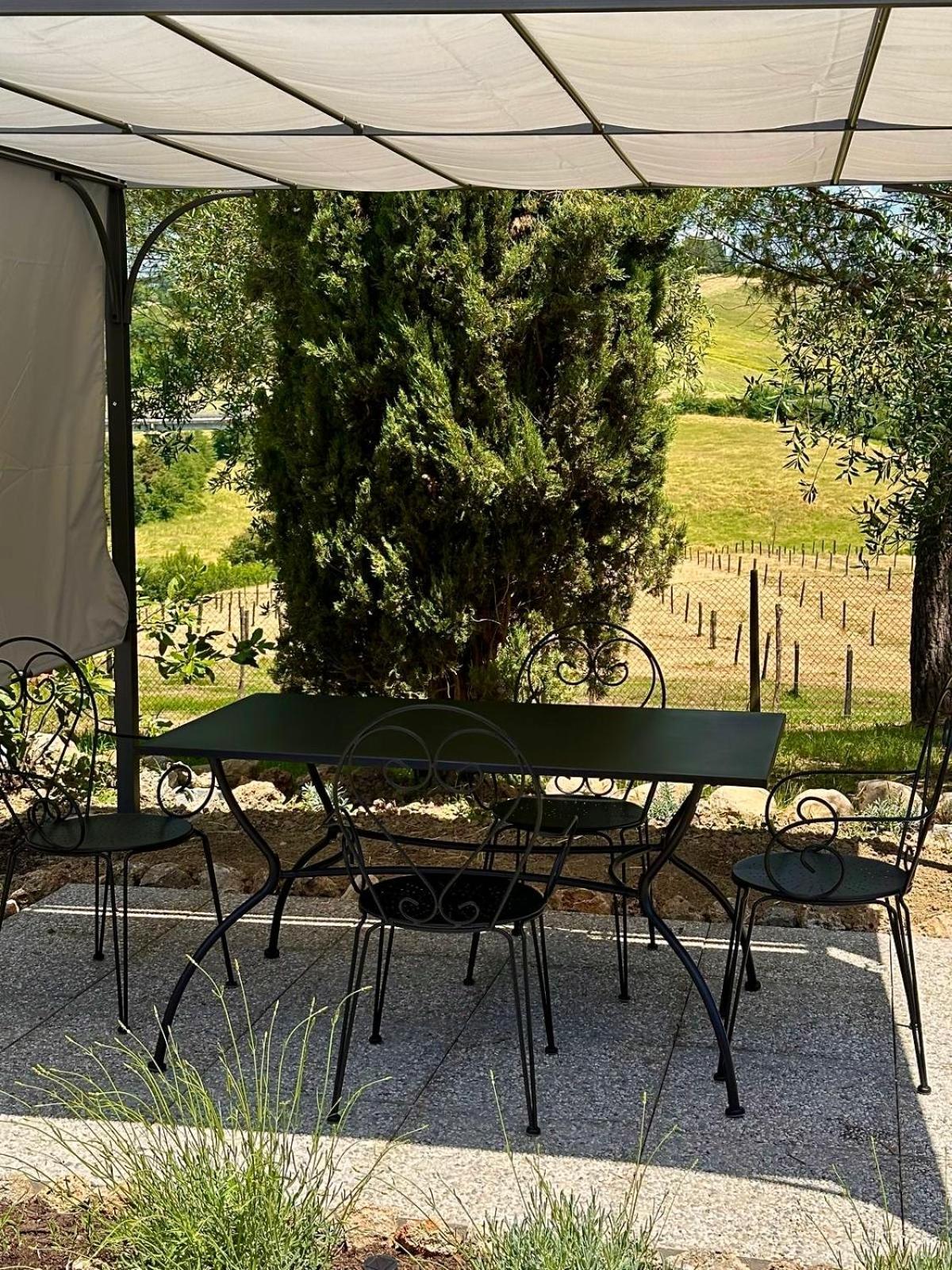 Agriturismo La Terrazza Sul Mangia Siena Buitenkant foto